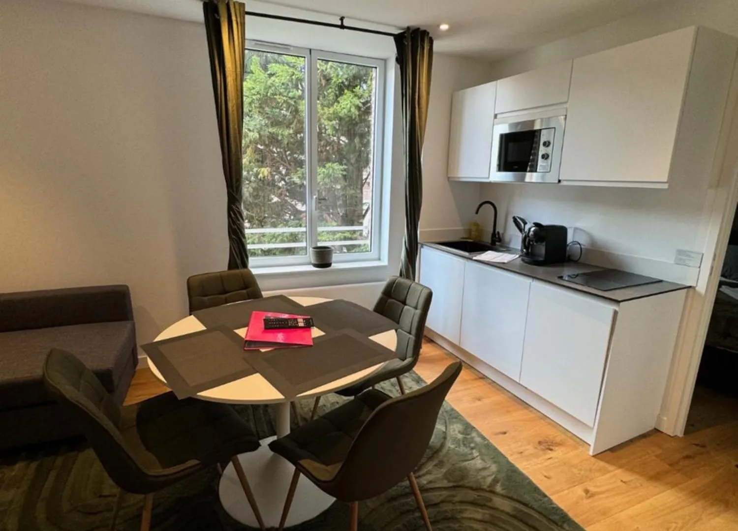 Victorias House Suite Lille Aparthotel