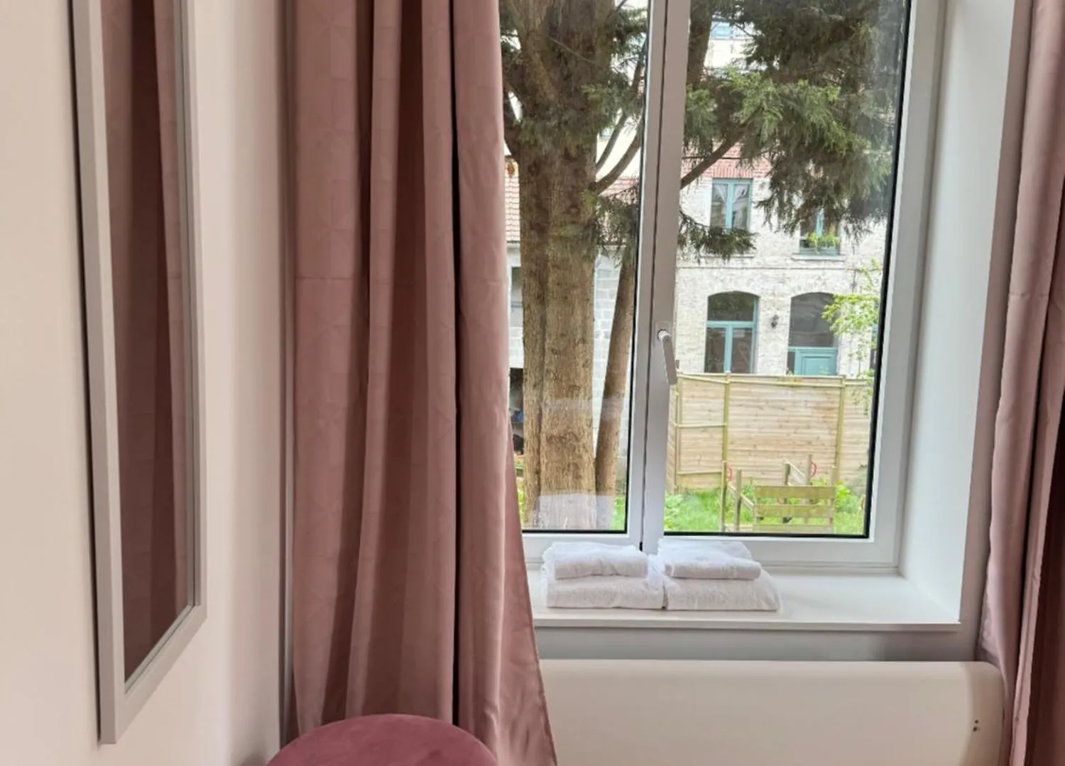 Victorias House Suite Lille Lejlighedshotel