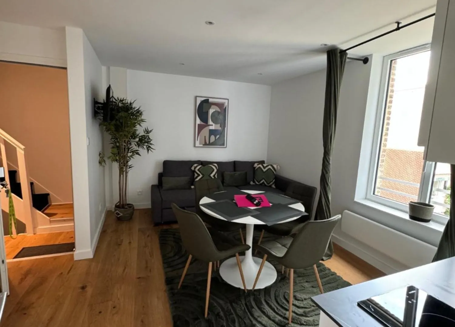 Victorias House Suite Lille Lejlighedshotel
