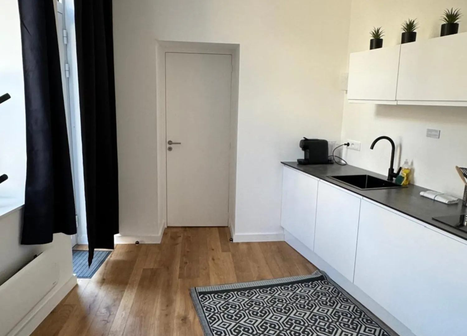 Victorias House Suite Lille 0*,